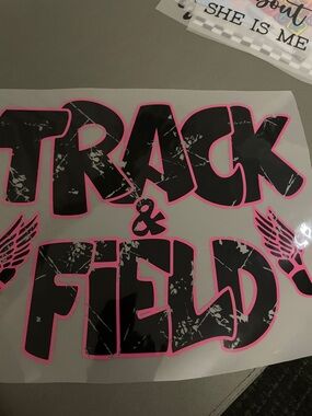 Sports 🏃♀️🏃♂️⚽️⚽️Pick ur graphic